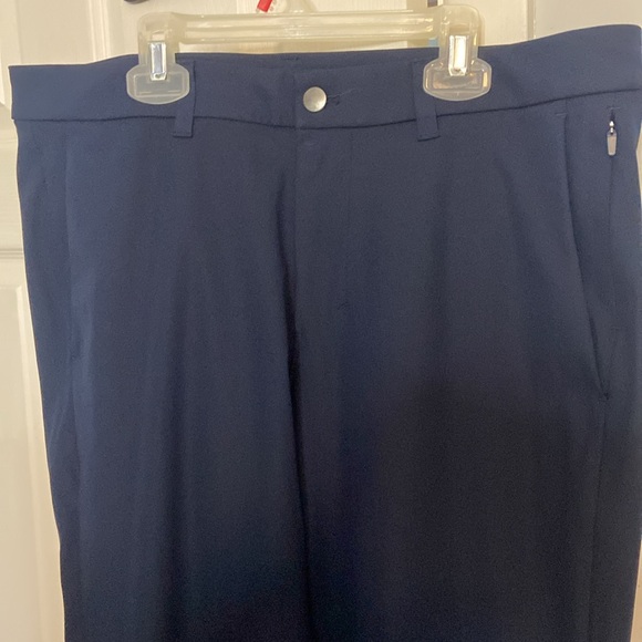 35" lulu comission slim warpstream pants - Picture 2 of 8